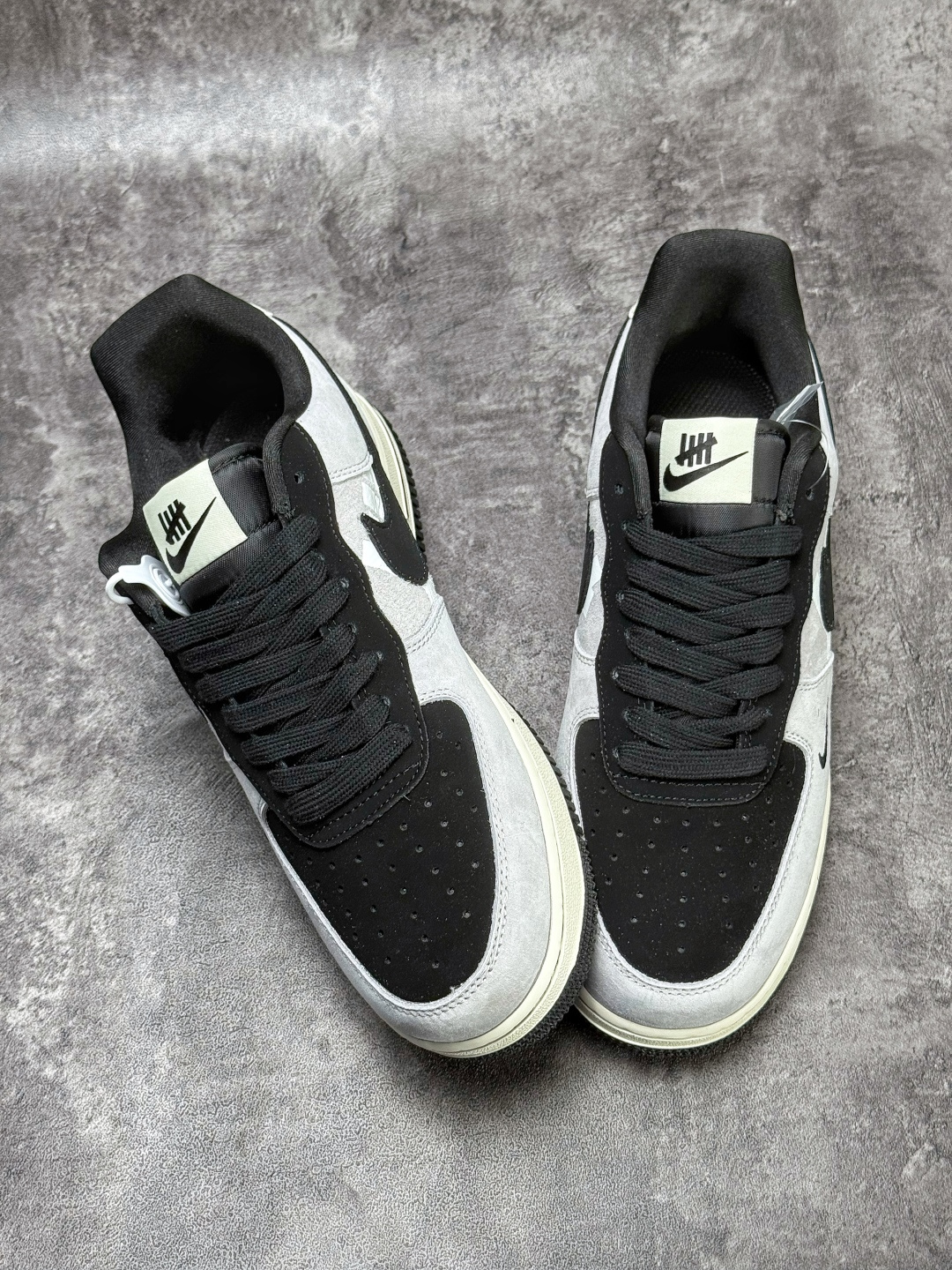 210 Nike Air Force 1 Low 07 x UNDEFEATED 灰黑小勾 FV3694-114