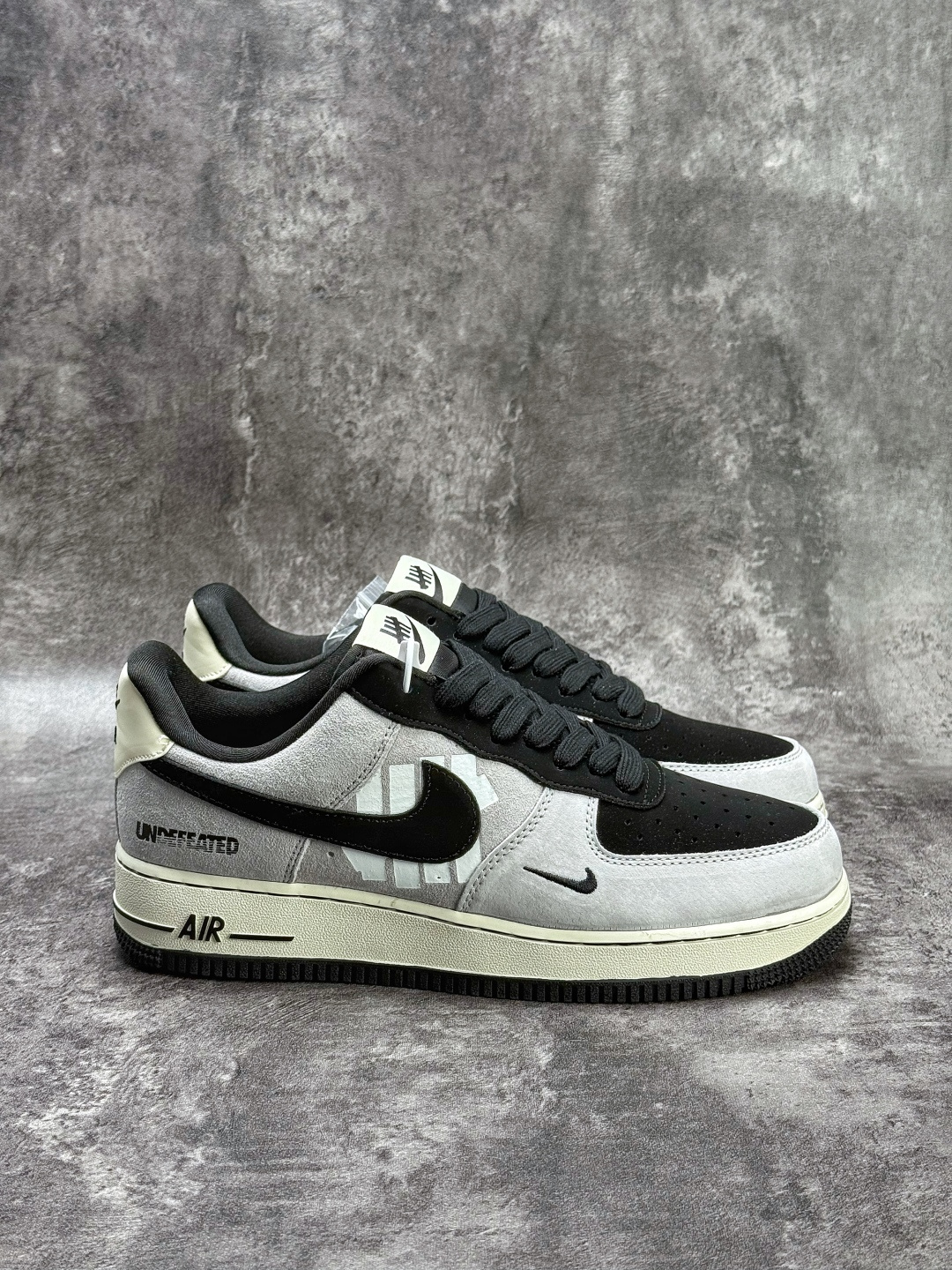 210 Nike Air Force 1 Low 07 x UNDEFEATED 灰黑小勾 FV3694-114