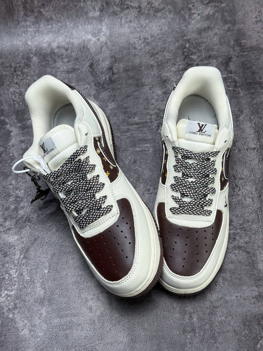 Nike Air Force 1 Low 07 x Louis Vuitton 白棕满天星 KL1688-007