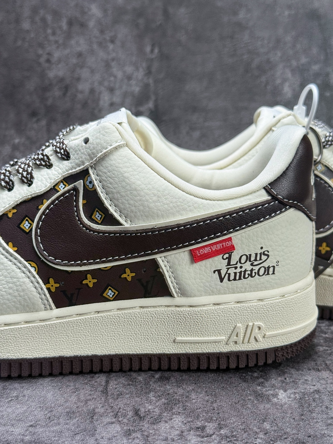 Nike Air Force 1 Low 07 x Louis Vuitton 白棕满天星 KL1688-007