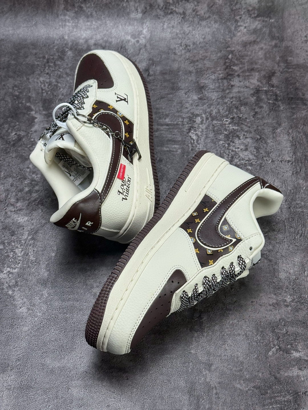 Nike Air Force 1 Low 07 x Louis Vuitton 白棕满天星 KL1688-007