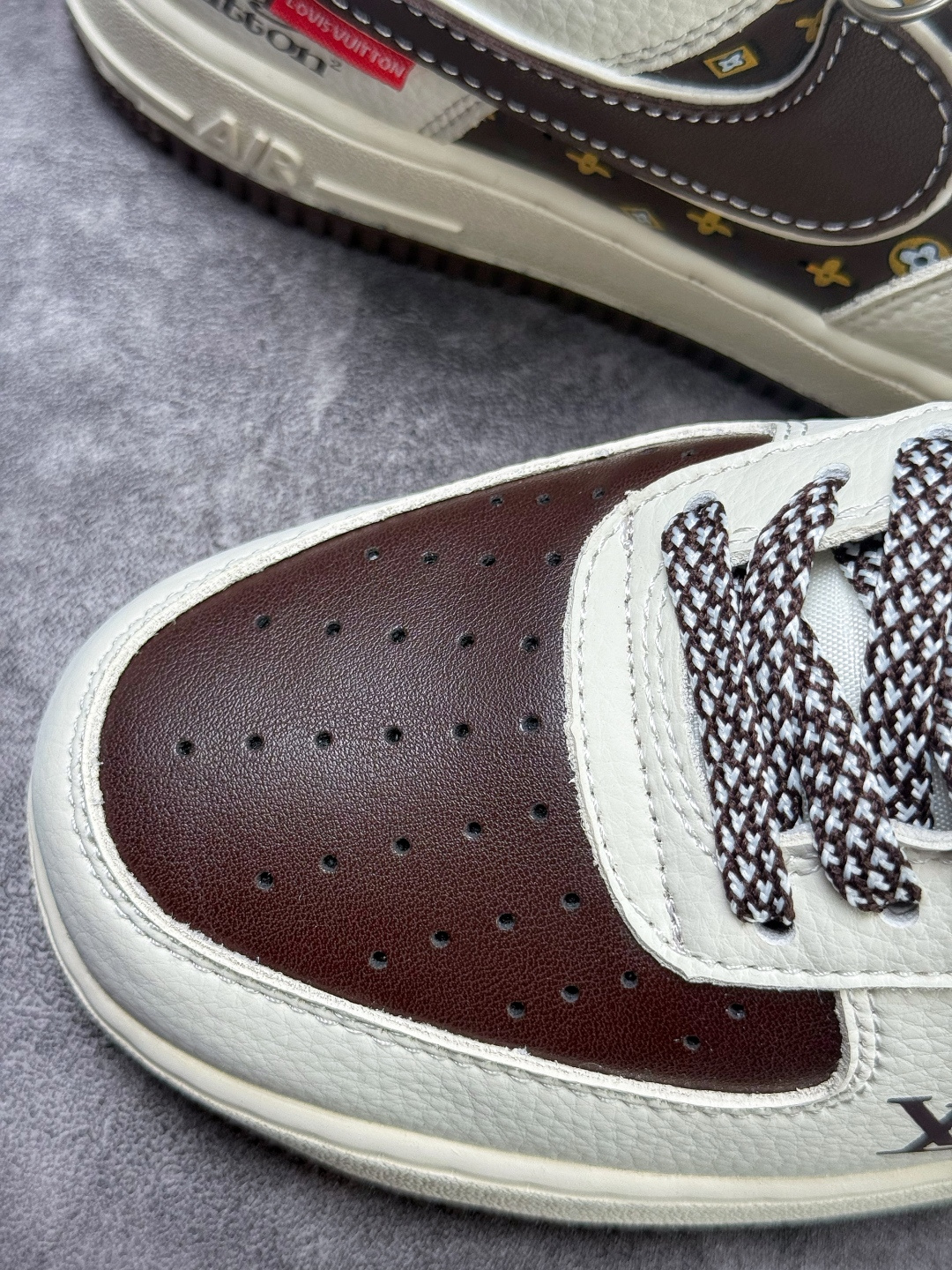 Nike Air Force 1 Low 07 x Louis Vuitton 白棕满天星 KL1688-007