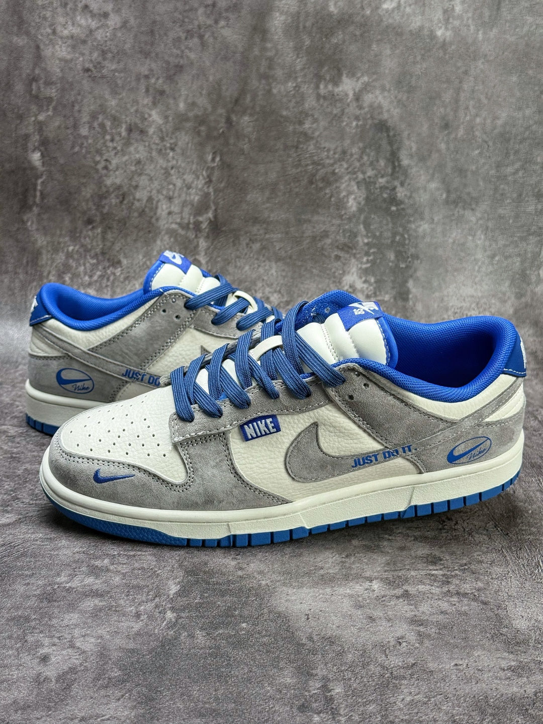 230 Nike SB Dunk Low 灰白蓝小勾 XZ5899-105
