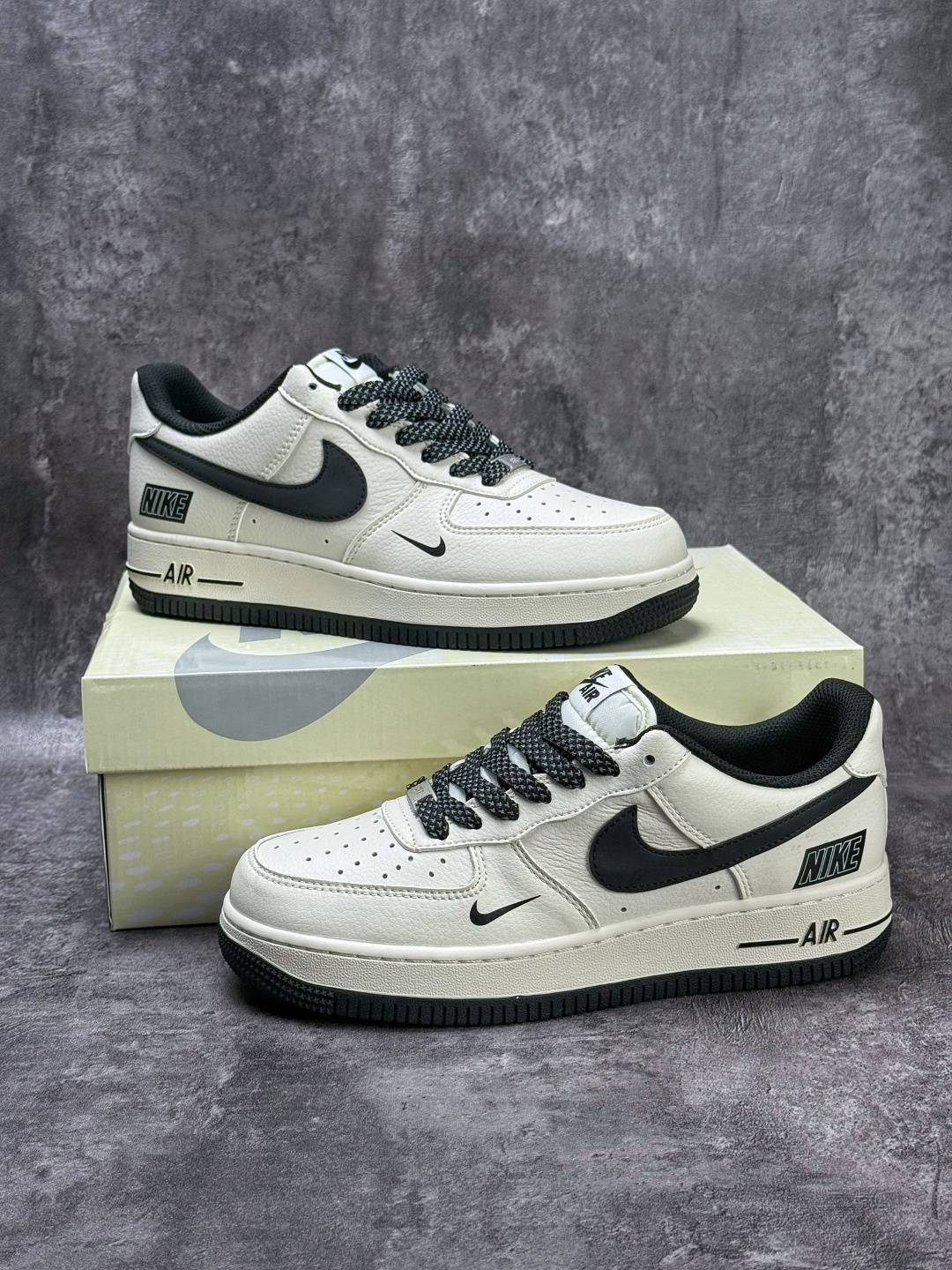 Nike Air Force 1 Low 07 白黑小勾满天星 JP8028-073-Top High Quatity Cheap Sneakers Fashion Clothing Clothes Bags handbags Shoes of all Brand wholesale With The best Quality And Beautiful Price from China Factory Chinese suppliers wholesaler seller Nike Air Force 1 Low 07 白黑小勾满天星 JP8028-073