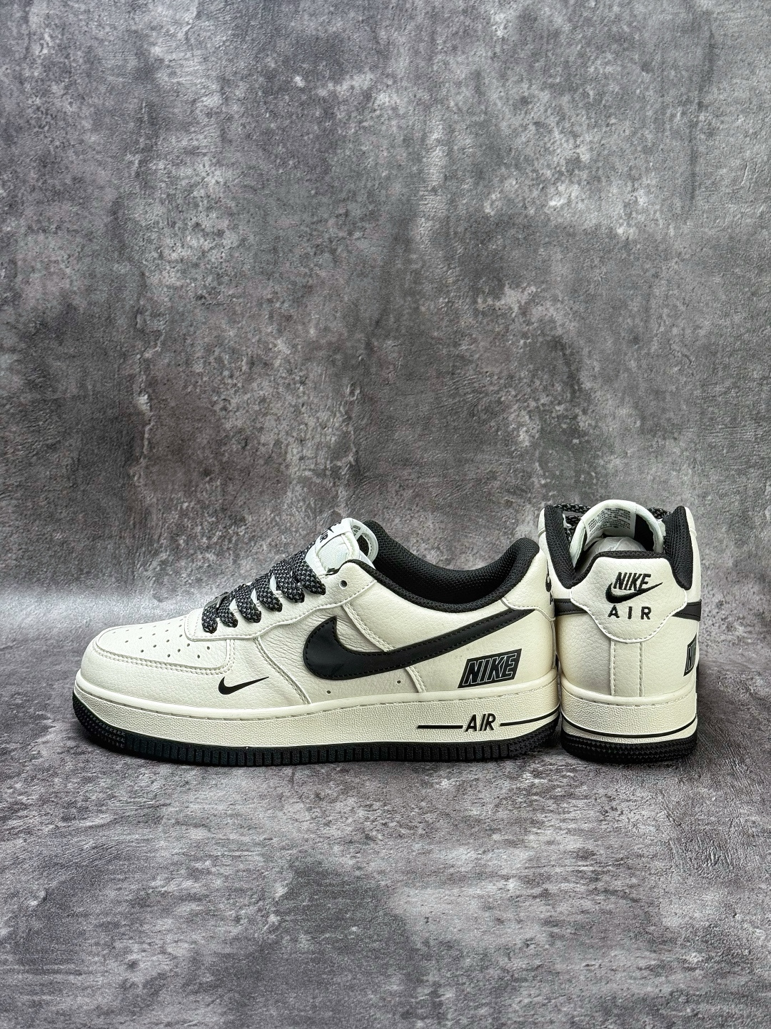 Nike Air Force 1 Low 07 白黑小勾满天星 JP8028-073-Top High Quatity Cheap Sneakers Fashion Clothing Clothes Bags handbags Shoes of all Brand wholesale With The best Quality And Beautiful Price from China Factory Chinese suppliers wholesaler seller Nike Air Force 1 Low 07 白黑小勾满天星 JP8028-073