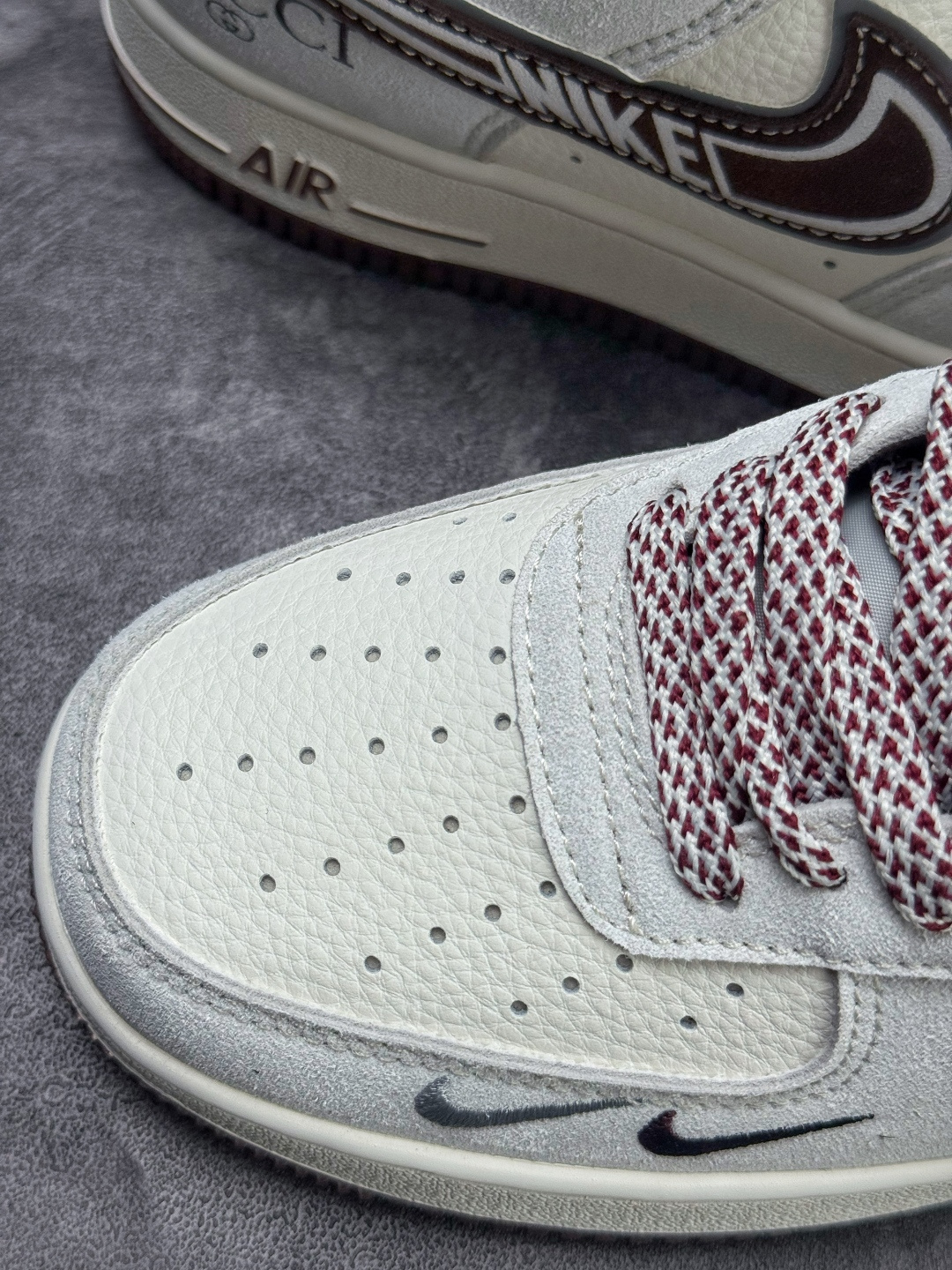Nike Air Force 1 Low 07 x GUCCI 灰白棕双小勾满天星 SS1979-023