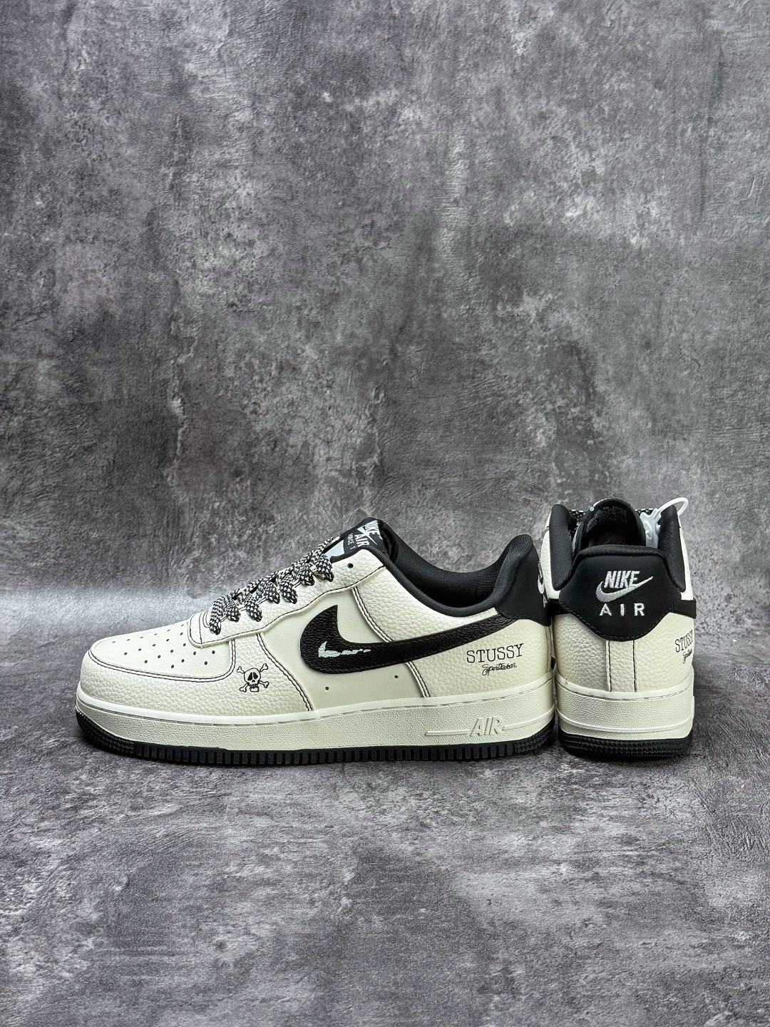 Nike Air Force 1 Low 07 x Stussy 白黑满天星 LD1999-026-Top High Quatity Cheap Sneakers Fashion Clothing Clothes Bags handbags Shoes of all Brand wholesale With The best Quality And Beautiful Price from China Factory Chinese suppliers wholesaler seller Nike Air Force 1 Low 07 x Stussy 白黑满天星 LD1999-026