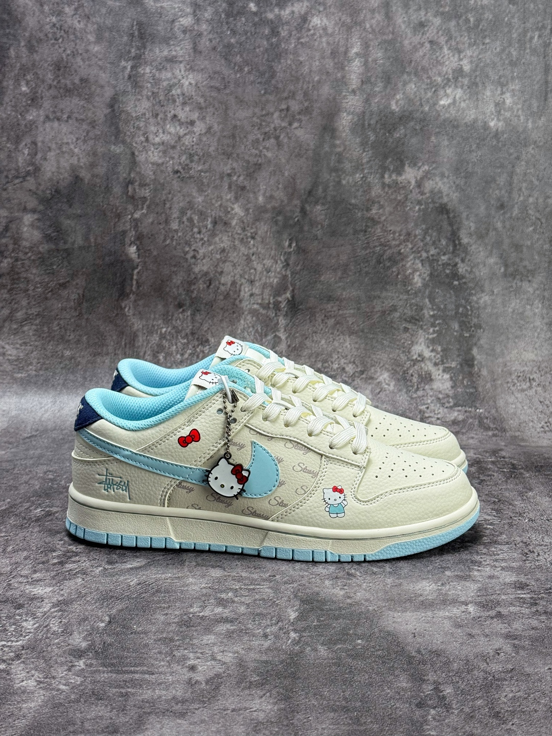 Nike SB Dunk Low x Stussy Hello Kitty 白蓝 SG6688-010-Top High Quatity Cheap Sneakers Fashion Clothing Clothes Bags handbags Shoes of all Brand wholesale With The best Quality And Beautiful Price from China Factory Chinese suppliers wholesaler seller Nike SB Dunk Low x Stussy Hello Kitty 白蓝 SG6688-010
