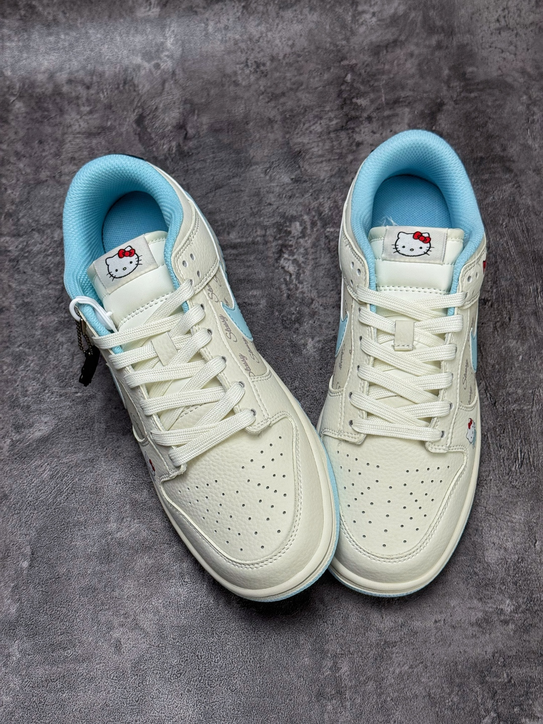 Nike SB Dunk Low x Stussy Hello Kitty 白蓝 SG6688-010-Top High Quatity Cheap Sneakers Fashion Clothing Clothes Bags handbags Shoes of all Brand wholesale With The best Quality And Beautiful Price from China Factory Chinese suppliers wholesaler seller Nike SB Dunk Low x Stussy Hello Kitty 白蓝 SG6688-010