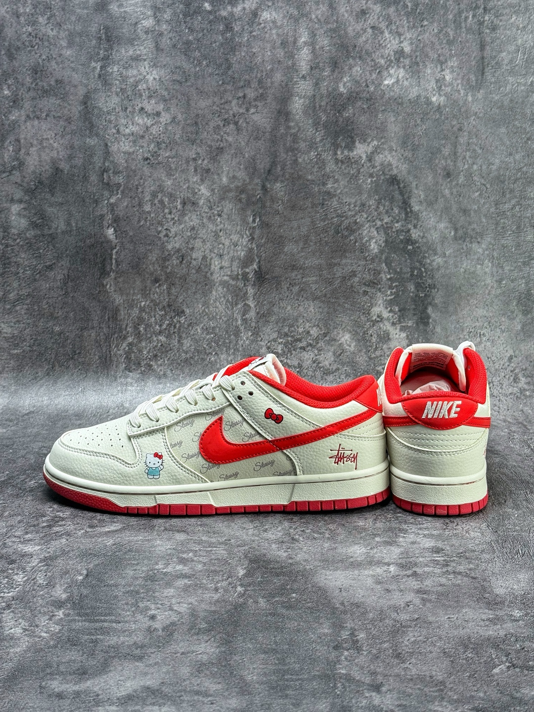 Nike SB Dunk Low x Stussy Hello Kitty 白红 SG6688-011-High Quatity Cheap Brand wholesale wholesaler seller Clothes Bags handbags Sneakers Top Fashion Clothing Shoes from China Factory Chinese suppliers best Quality Beautiful Price Nike SB Dunk Low x Stussy Hello Kitty 白红 SG6688-011