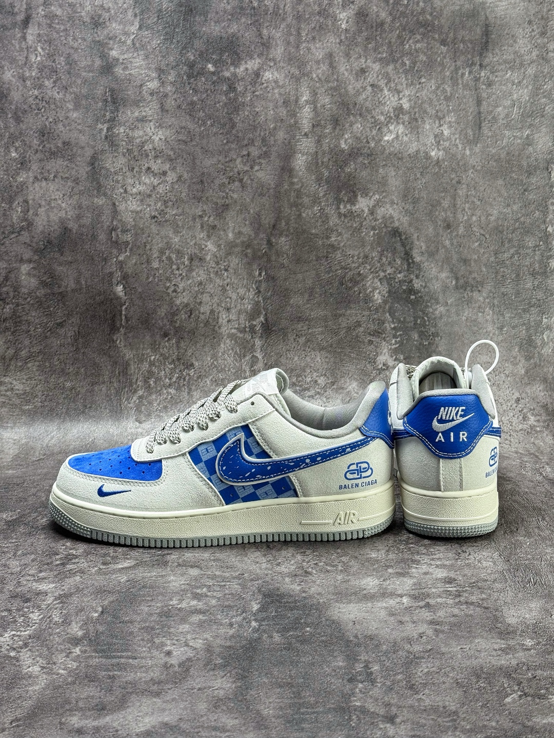 Nike Air Force 1 Low 07 x Balenciaga 灰蓝小勾满天星 SS1979-018-High Quatity Cheap Brand wholesale wholesaler seller Clothes Bags handbags Sneakers Top Fashion Clothing Shoes from China Factory Chinese suppliers best Quality Beautiful Price Nike Air Force 1 Low 07 x Balenciaga 灰蓝小勾满天星 SS1979-018