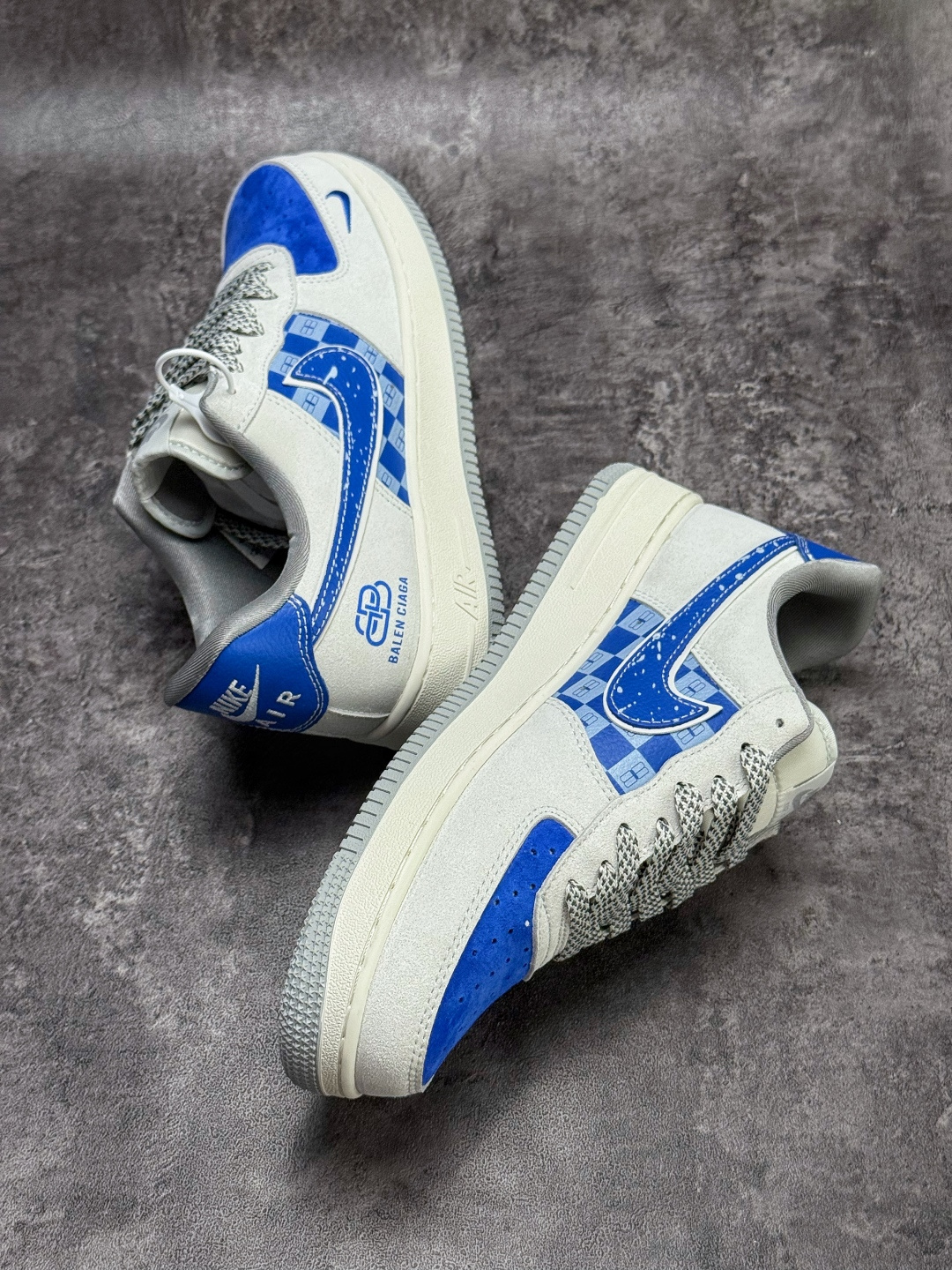 Nike Air Force 1 Low 07 x Balenciaga 灰蓝小勾满天星 SS1979-018-High Quatity Cheap Brand wholesale wholesaler seller Clothes Bags handbags Sneakers Top Fashion Clothing Shoes from China Factory Chinese suppliers best Quality Beautiful Price Nike Air Force 1 Low 07 x Balenciaga 灰蓝小勾满天星 SS1979-018