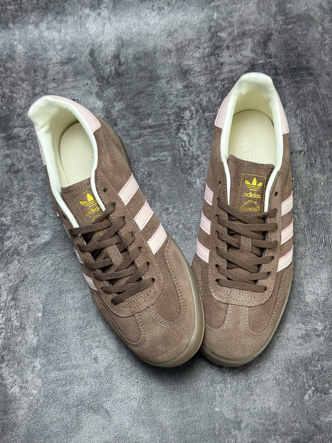 Adidas originals Gazelle Indoor W 复古单品 JR2431-High Quatity Cheap Brand wholesale wholesaler seller Clothes Bags handbags Sneakers Top Fashion Clothing Shoes from China Factory Chinese suppliers best Quality Beautiful Price Adidas originals Gazelle Indoor W 复古单品 JR2431
