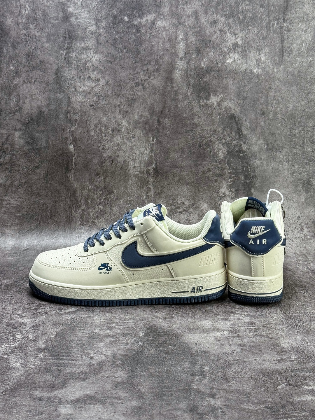 Nike Air Force 1 Low 07 白蓝小勾满天星 DD1982-351-High Quatity Cheap Brand wholesale wholesaler seller Clothes Bags handbags Sneakers Top Fashion Clothing Shoes from China Factory Chinese suppliers best Quality Beautiful Price Nike Air Force 1 Low 07 白蓝小勾满天星 DD1982-351