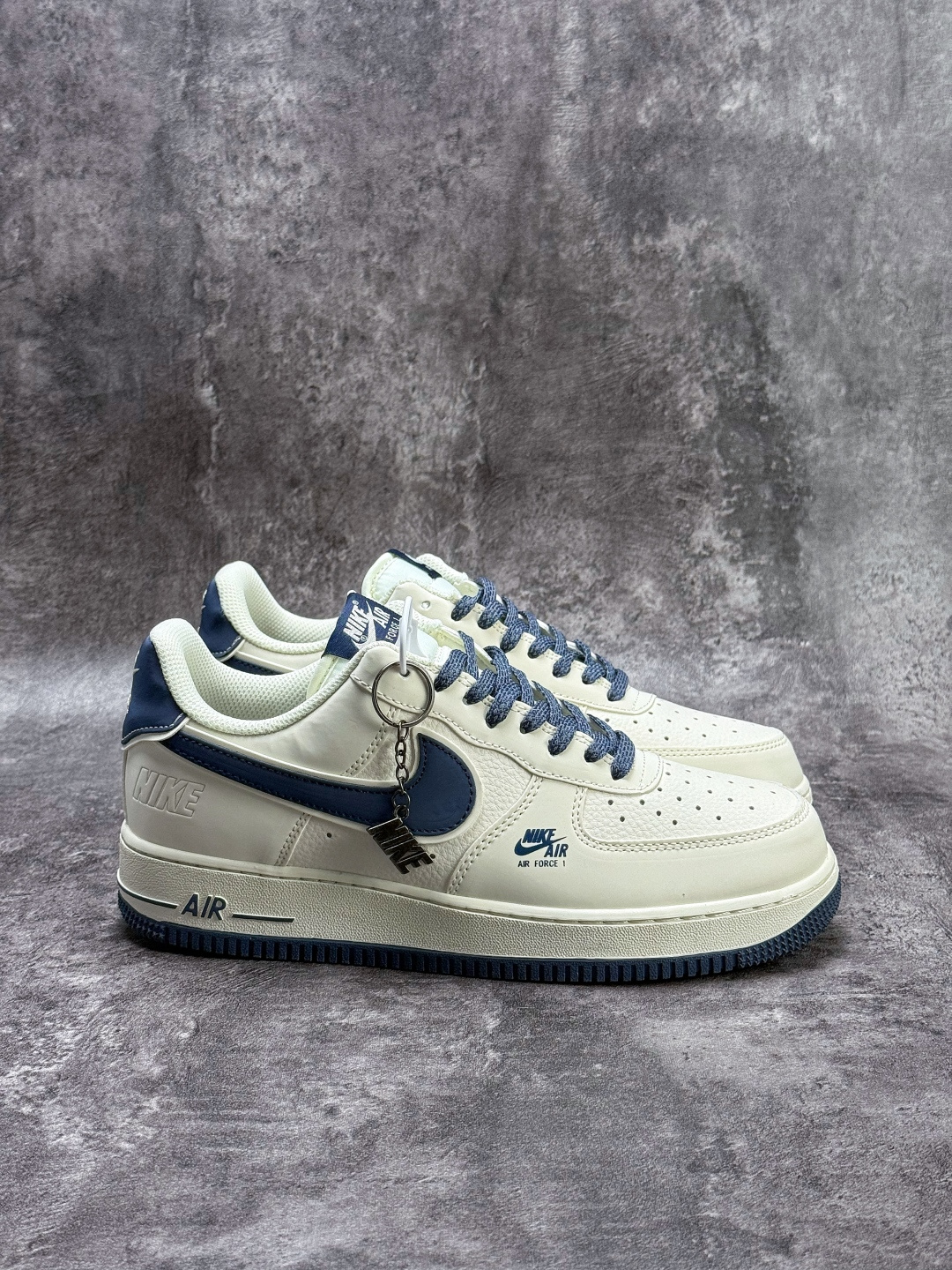 Nike Air Force 1 Low 07 白蓝小勾满天星 DD1982-351-High Quatity Cheap Brand wholesale wholesaler seller Clothes Bags handbags Sneakers Top Fashion Clothing Shoes from China Factory Chinese suppliers best Quality Beautiful Price Nike Air Force 1 Low 07 白蓝小勾满天星 DD1982-351