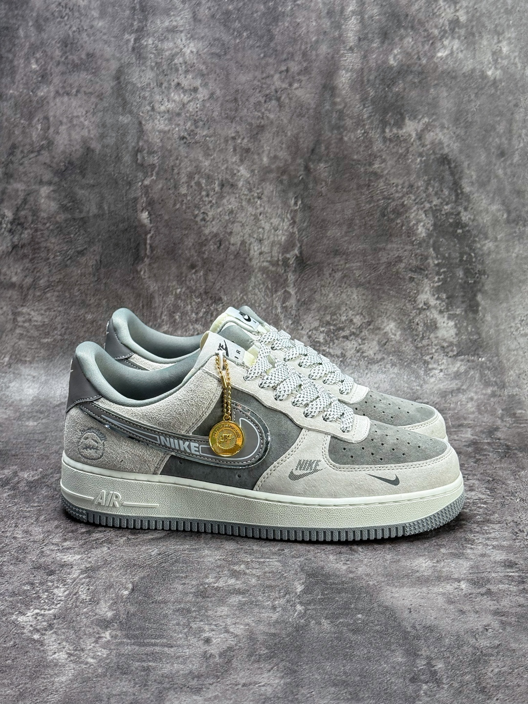 Nike Air Force 1 Low 07 深灰双小勾满天星 WY0655-102-High Quatity Cheap Brand wholesale wholesaler seller Clothes Bags handbags Sneakers Top Fashion Clothing Shoes from China Factory Chinese suppliers best Quality Beautiful Price Nike Air Force 1 Low 07 深灰双小勾满天星 WY0655-102