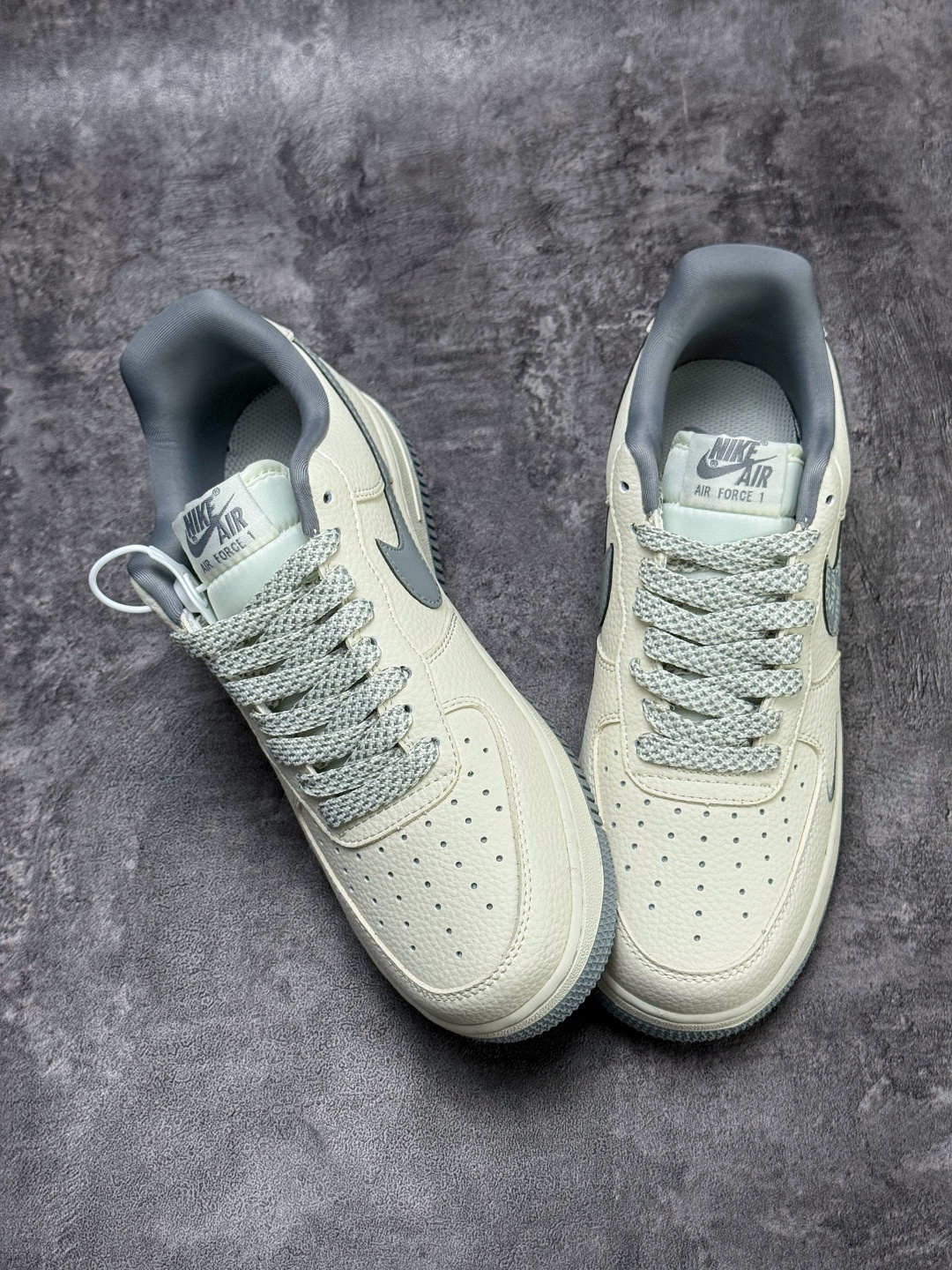 Nike Air Force 1 Low 07 x Superme 白灰小勾满天星 LD1999-027