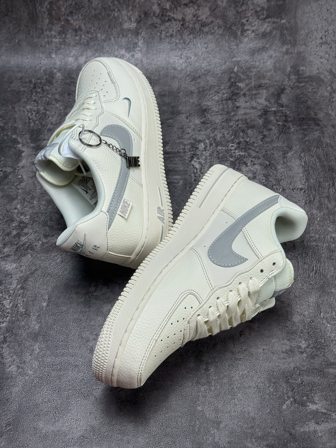 Nike Air Force 1 Low 07 白灰小勾 DN9688-110
