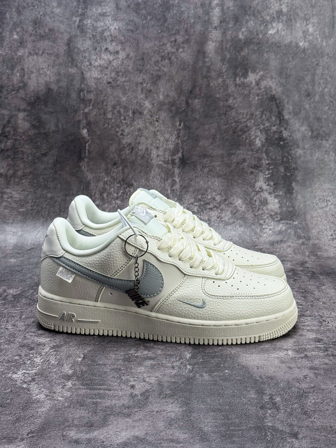 Nike Air Force 1 Low 07 白灰小勾 DN9688-110