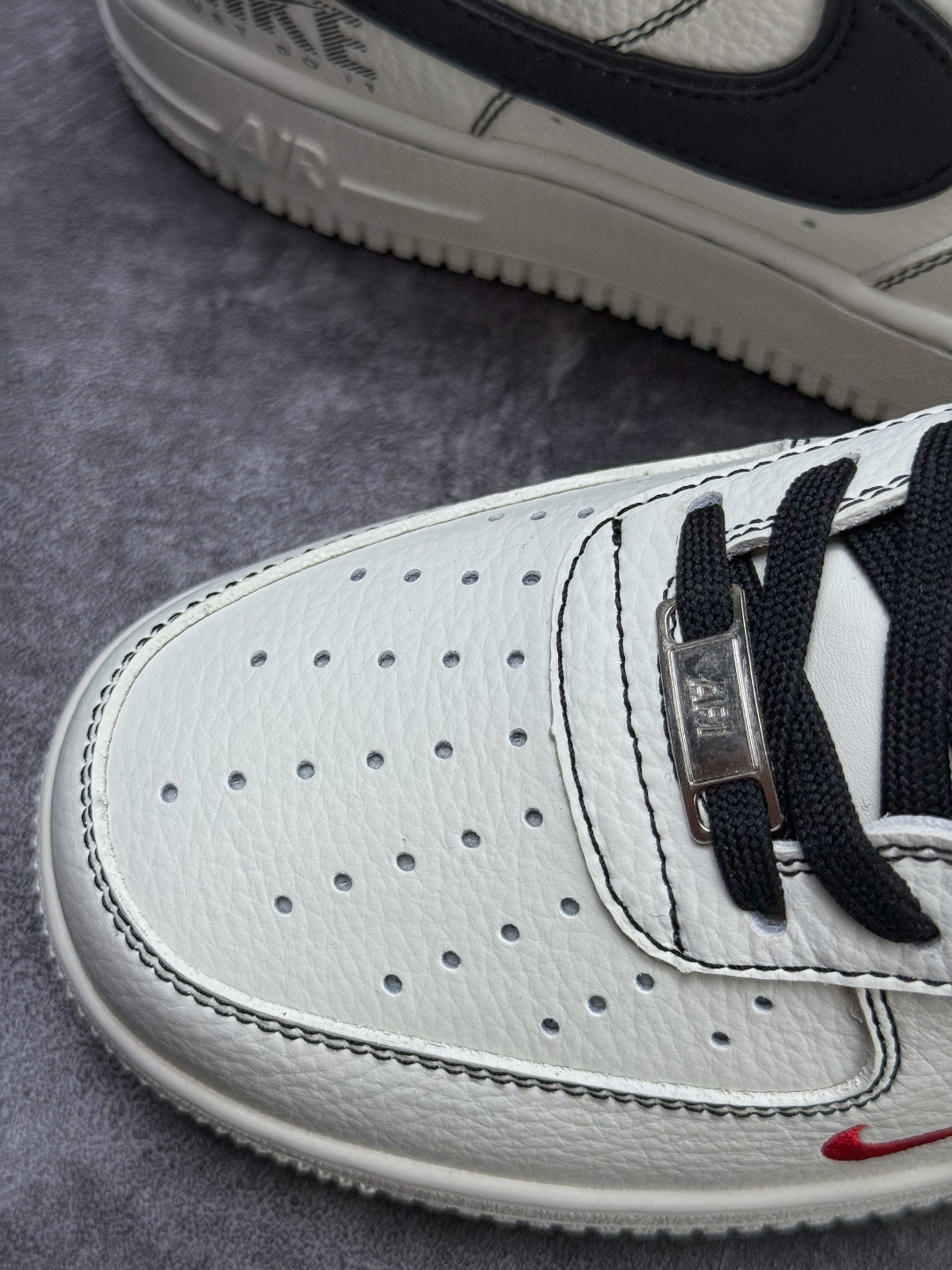 Nike Air Force 1 Low 07 白黑小勾 MM3399-826