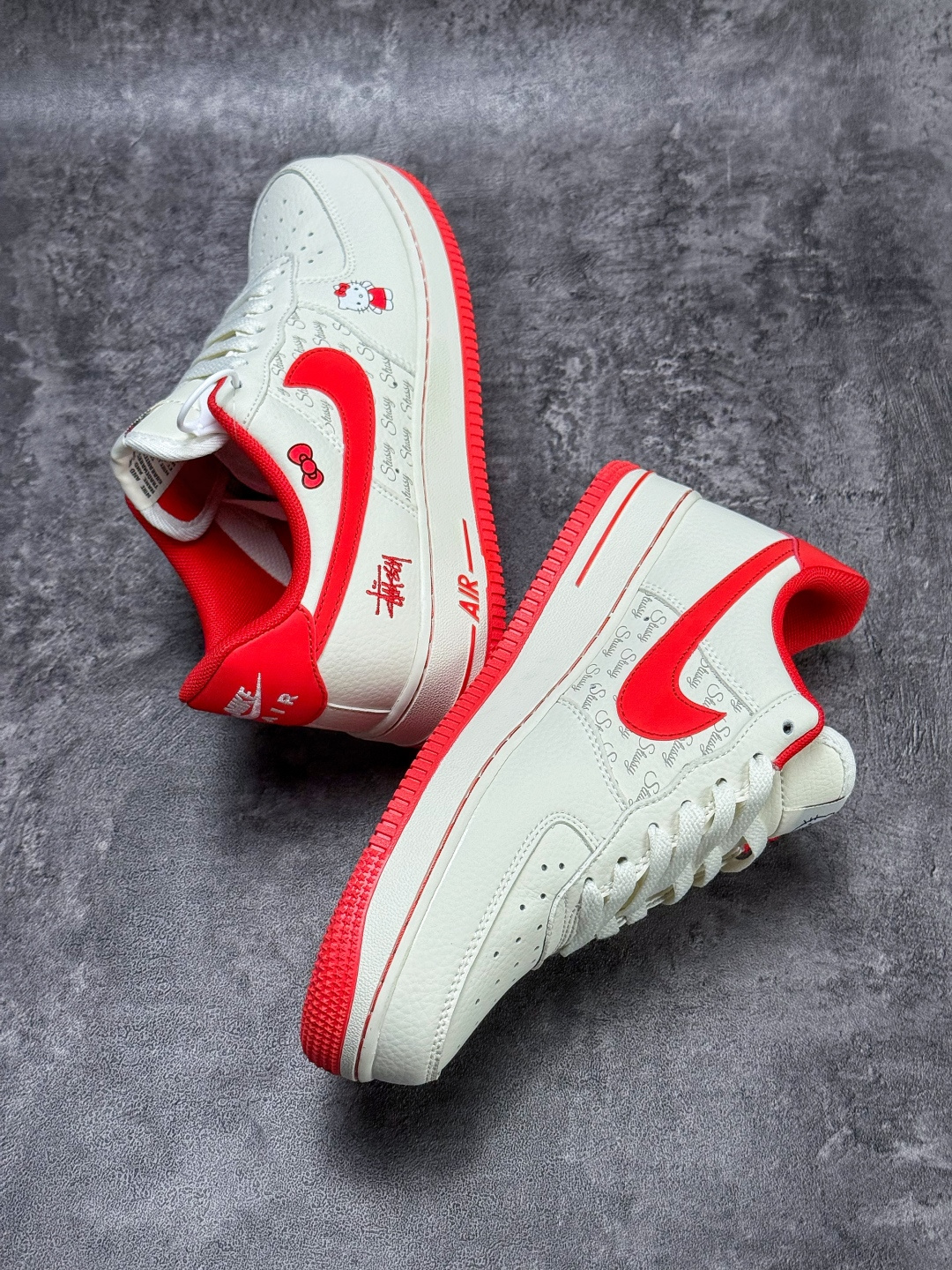Nike Air Force 1 Low 07 x Stussy x Hello Kitty 白红 QZ6683-902