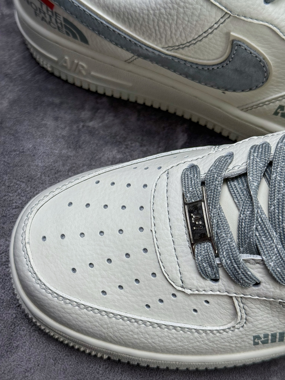 Nike Air Force 1 Low 07 x The North Face 白灰满天星 KG6699-F41