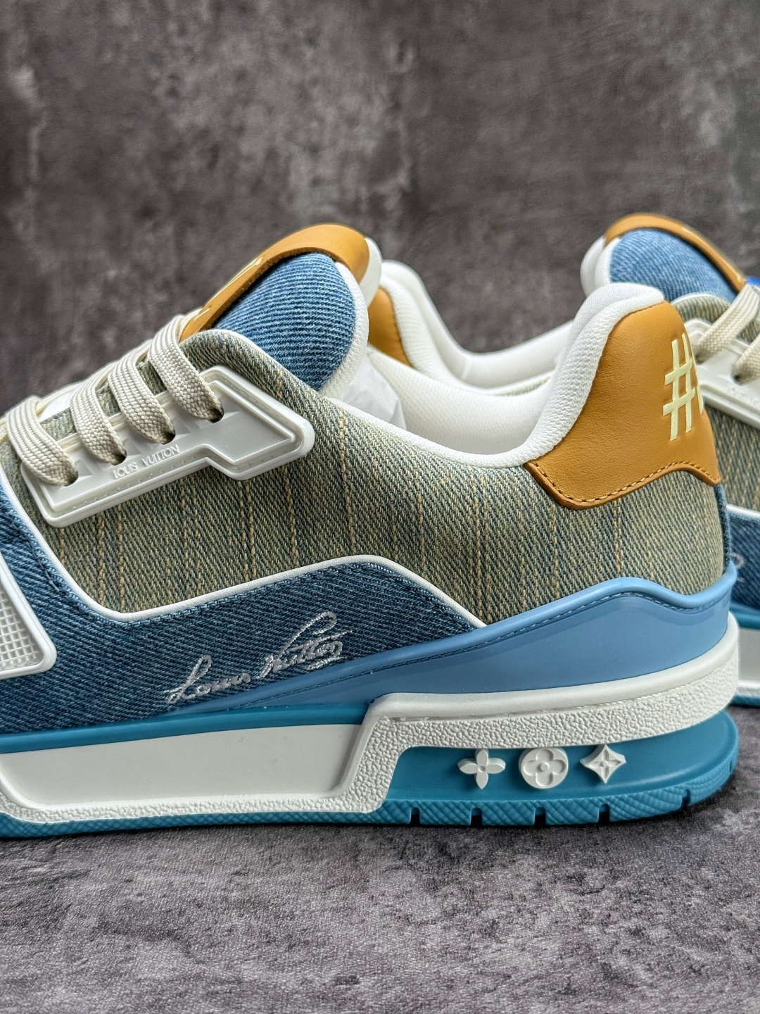 360 LOUIS VUITTON 路易威登 LV Trainer 零毛边 零溢胶 零线头瑕疵-Chinese UA Cheap High Quatity Brand Clothes Bags handbags Sneakers wholesale wholesaler seller from China Factory suppliers Fashion Clothing Shoes best Quality Beautiful Price 360 LOUIS VUITTON 路易威登 LV Trainer 零毛边 零溢胶 零线头瑕疵