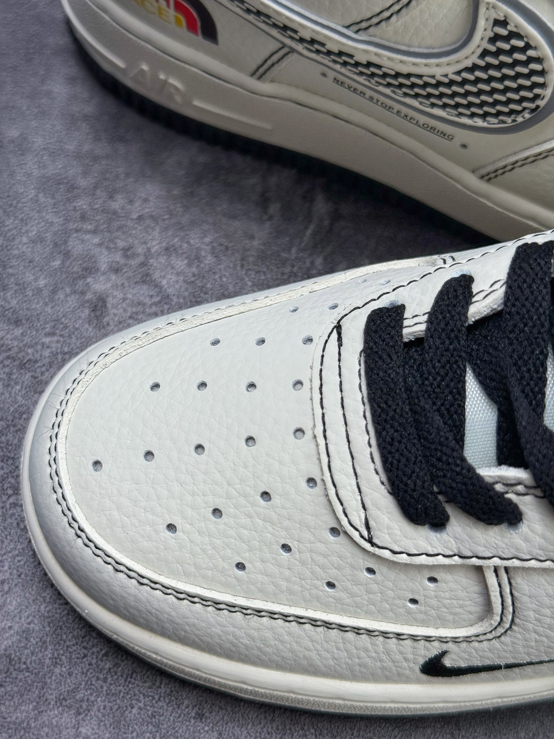 Nike Air Force 1 Low 07 x The North Face 白黑小勾 DD1982-349-莆田鞋,莆田鞋货源,高仿鞋,高仿鞋货源,安福档口,莆田高仿鞋,莆田鞋批发,高仿鞋批发,莆田高仿运动鞋,高仿运动鞋,莆田运动鞋 Nike Air Force 1 Low 07 x The North Face 白黑小勾 DD1982-349