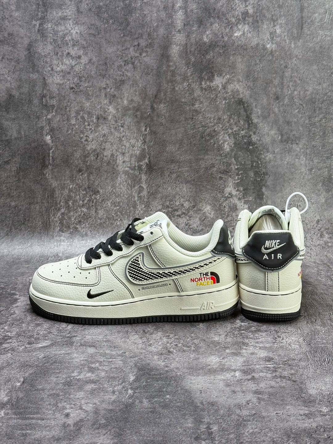 Nike Air Force 1 Low 07 x The North Face 白黑小勾 DD1982-349-莆田鞋,莆田鞋货源,高仿鞋,高仿鞋货源,安福档口,莆田高仿鞋,莆田鞋批发,高仿鞋批发,莆田高仿运动鞋,高仿运动鞋,莆田运动鞋 Nike Air Force 1 Low 07 x The North Face 白黑小勾 DD1982-349