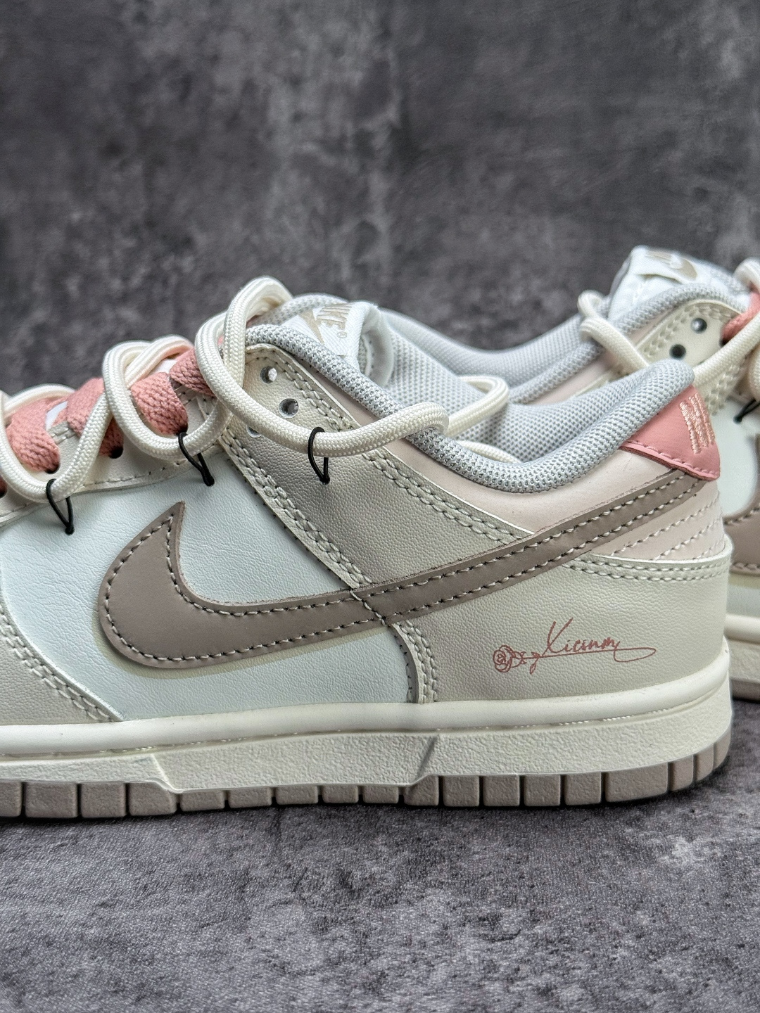 Nike SB Dunk Low 米白绑带 PG0510-057