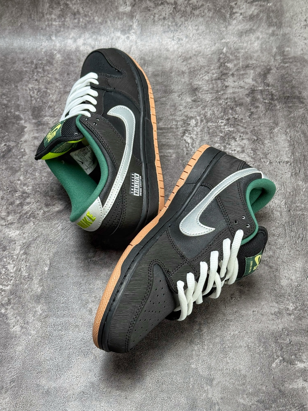 Nike SB Dunk Low 织物 黑银绿 FQ7585-200
