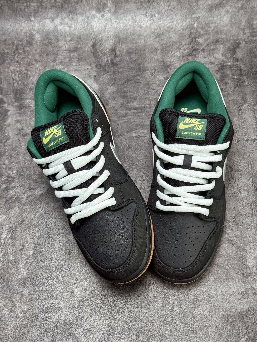 Nike SB Dunk Low 织物 黑银绿 FQ7585-200