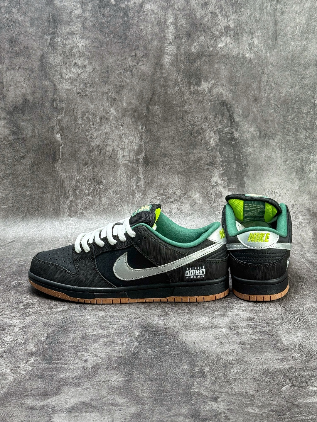 Nike SB Dunk Low 织物 黑银绿 FQ7585-200