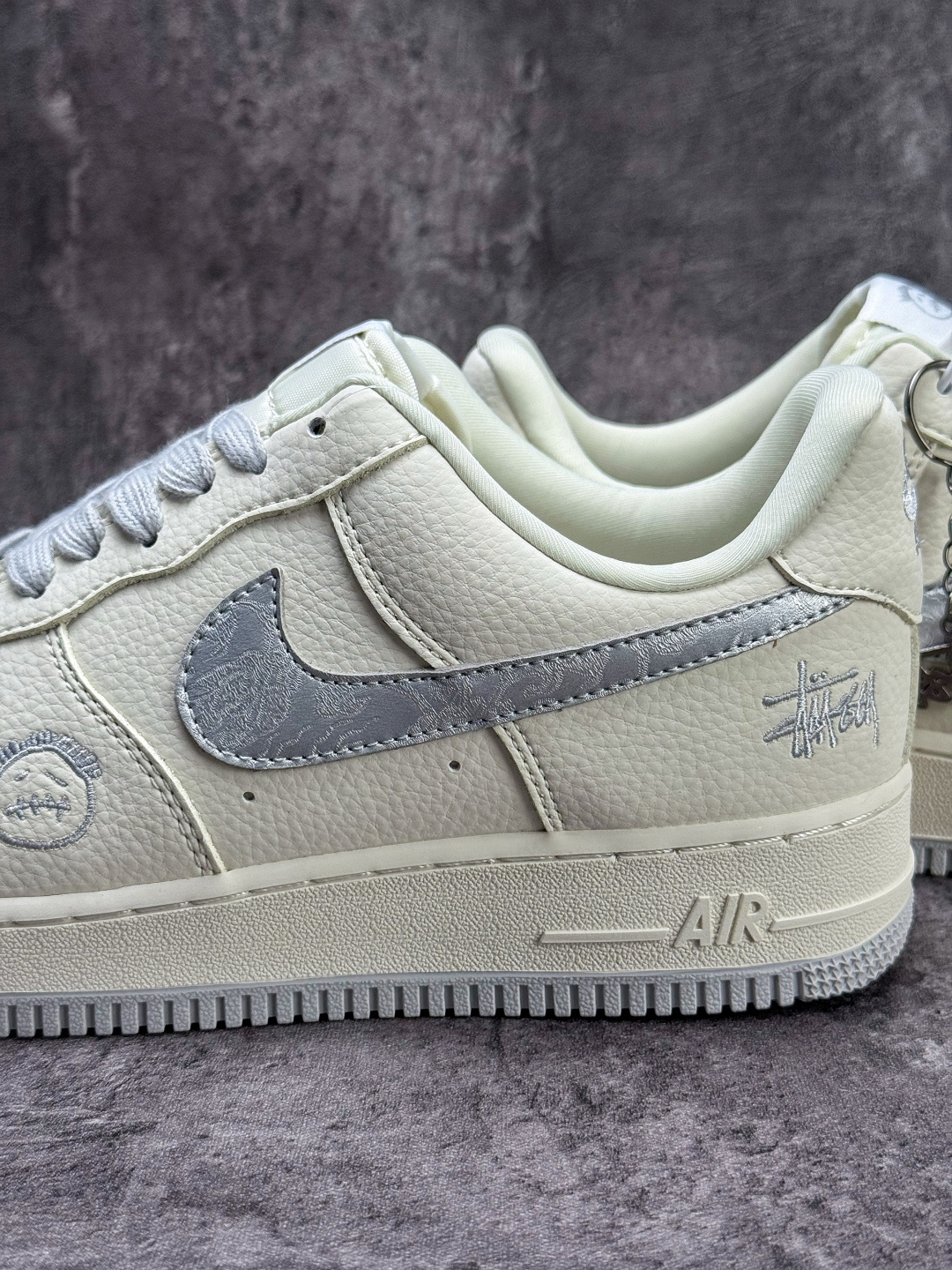 Nike Air Force 1 Low 07 x Stussy 白灰 DW8806-013