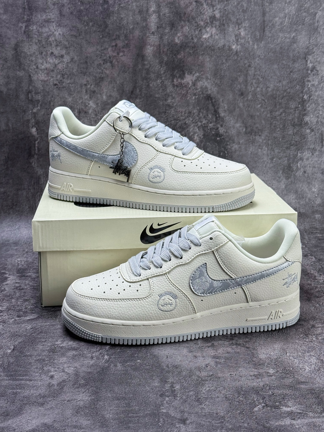 Nike Air Force 1 Low 07 x Stussy 白灰 DW8806-013