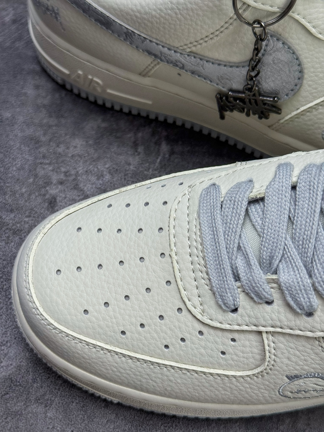 Nike Air Force 1 Low 07 x Stussy 白灰 DW8806-013