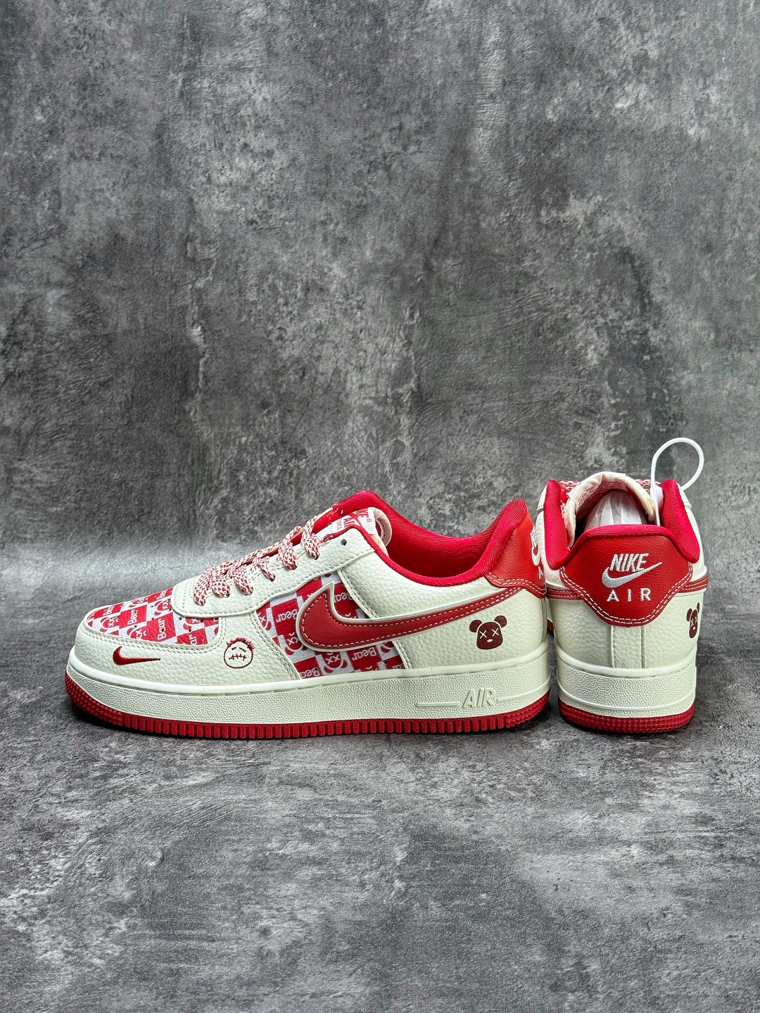 Nike Air Force 1 Low 07 暴力熊 白红小勾满天星 SS1979-016