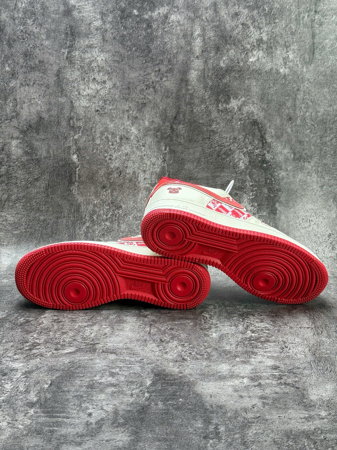 Nike Air Force 1 Low 07 暴力熊 白红小勾满天星 SS1979-016