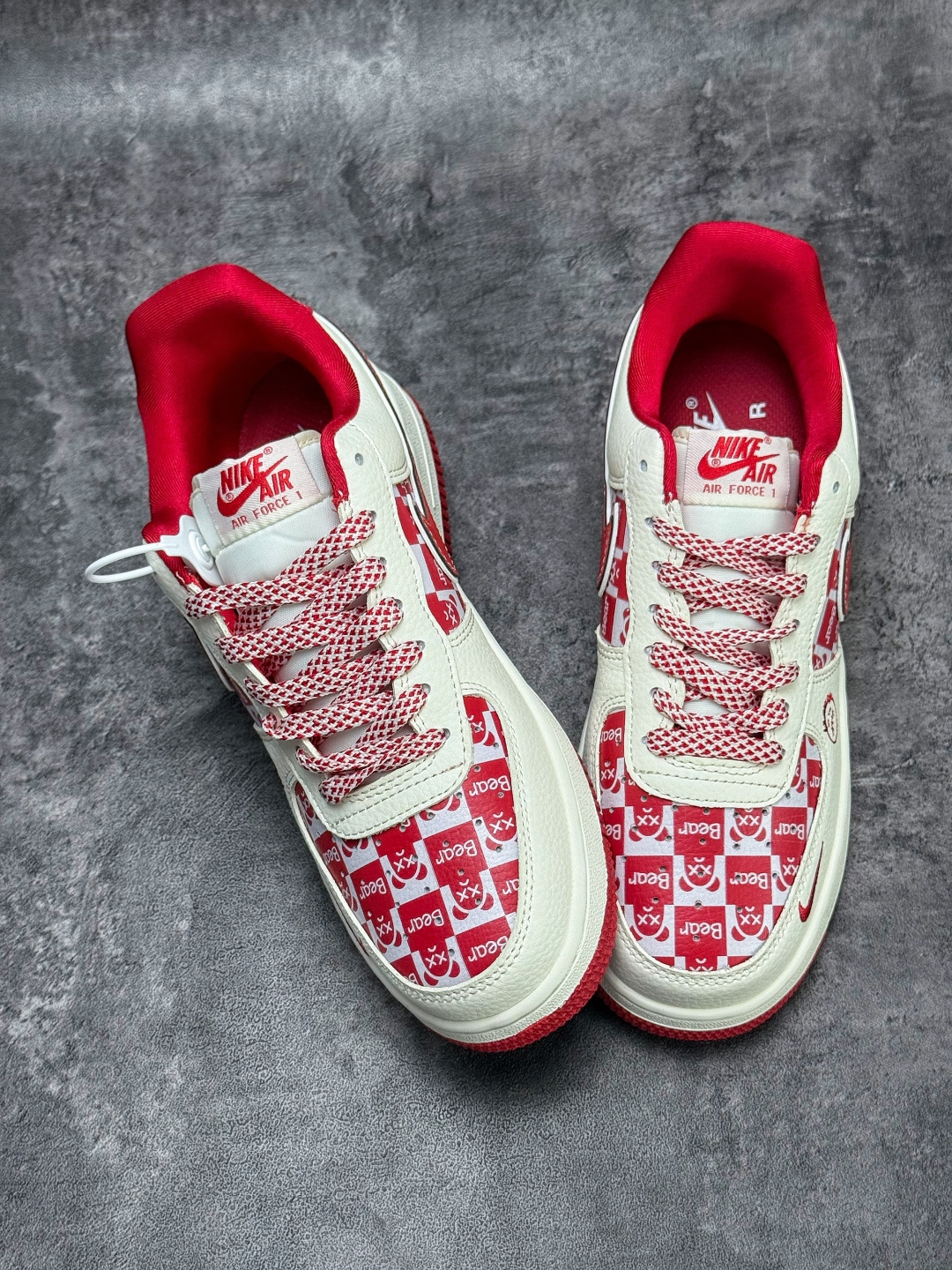 Nike Air Force 1 Low 07 暴力熊 白红小勾满天星 SS1979-016