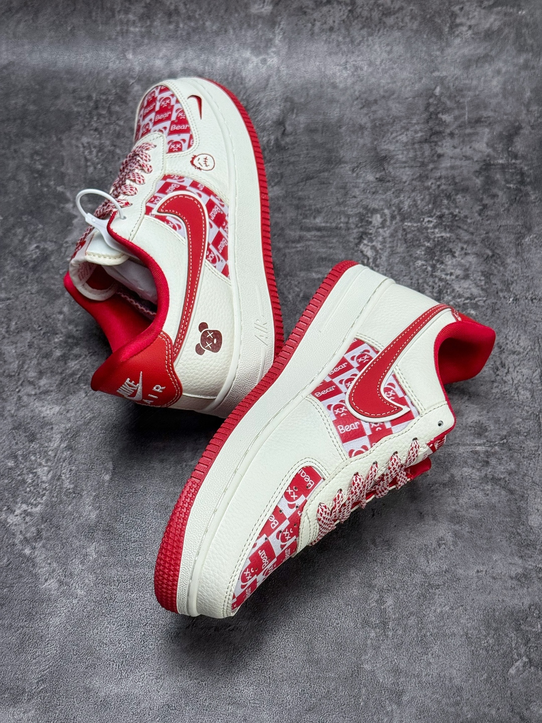 Nike Air Force 1 Low 07 暴力熊 白红小勾满天星 SS1979-016