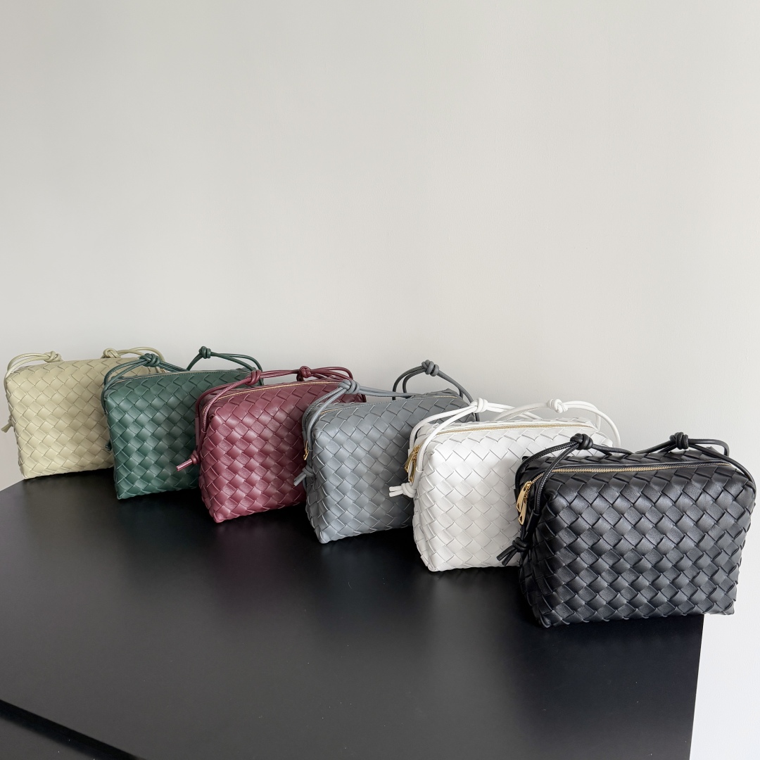 [Bottega Veneta Women