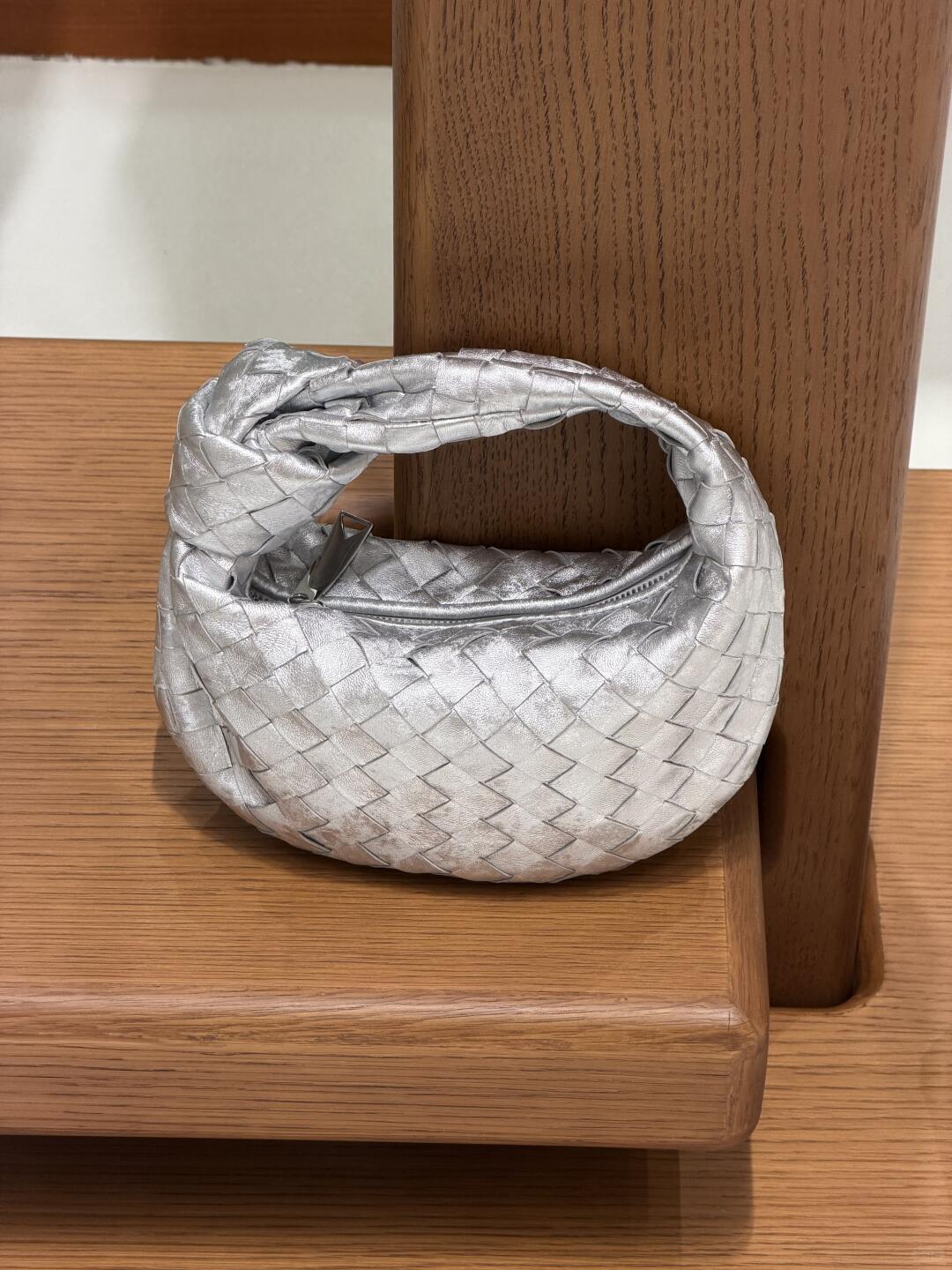 _diP9sBHRu0f_MBw1M7na5YrLJz1ztBUDb0Ta0ag