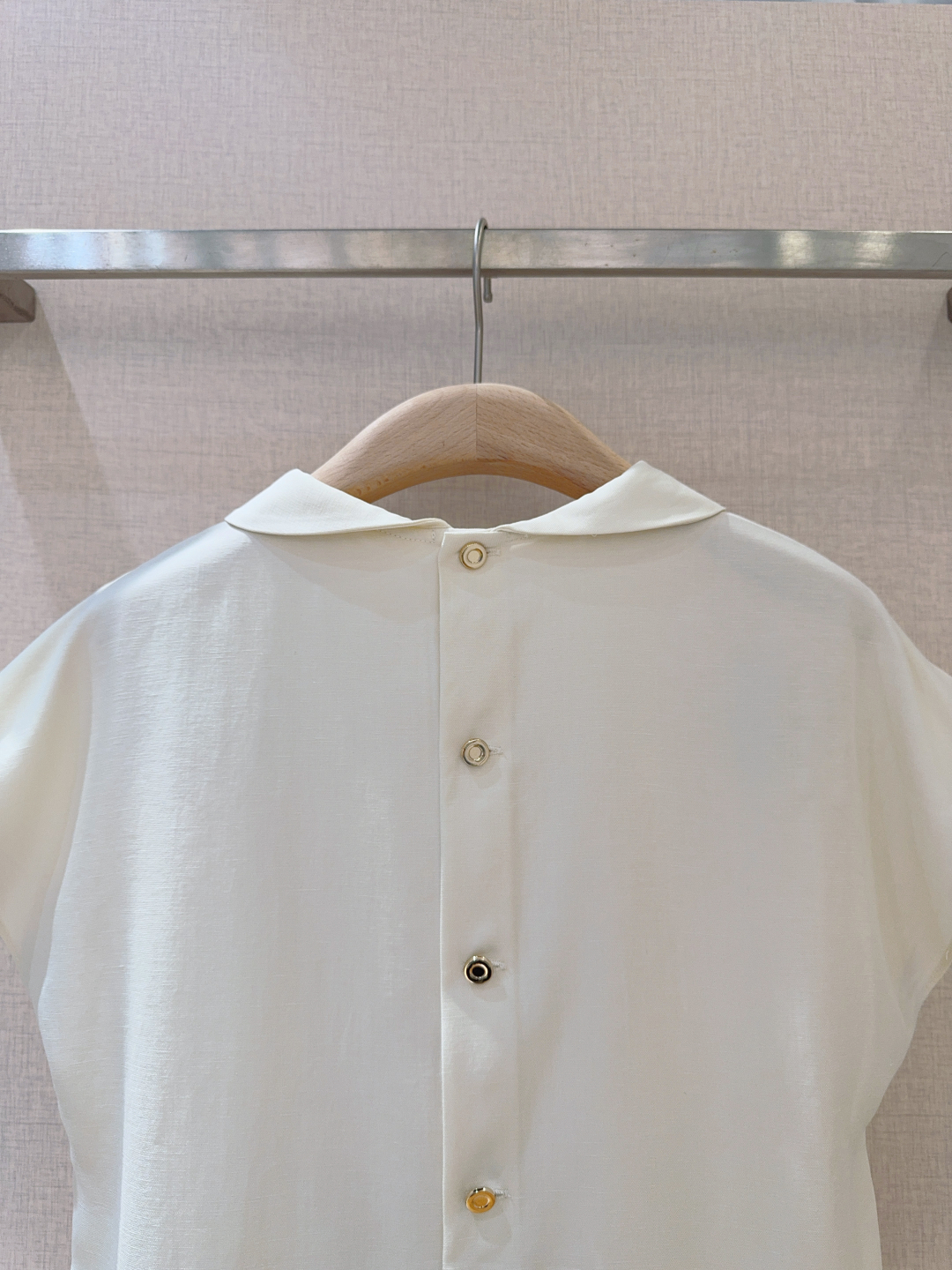 Loro Piana Sweet Doll Collar Suit – Elegant Single-Rate Female Fashion in Light-Tweeted Tone - 图片 5