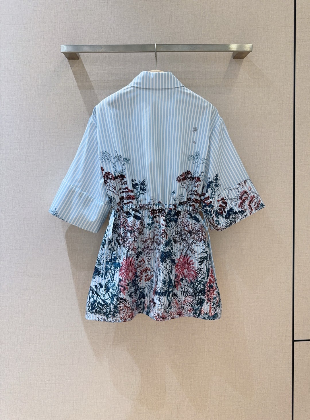 “Benan*g Jaru*m Women’s Clothes: High Quality, Unique Style, Natural Elements” - 图片 4