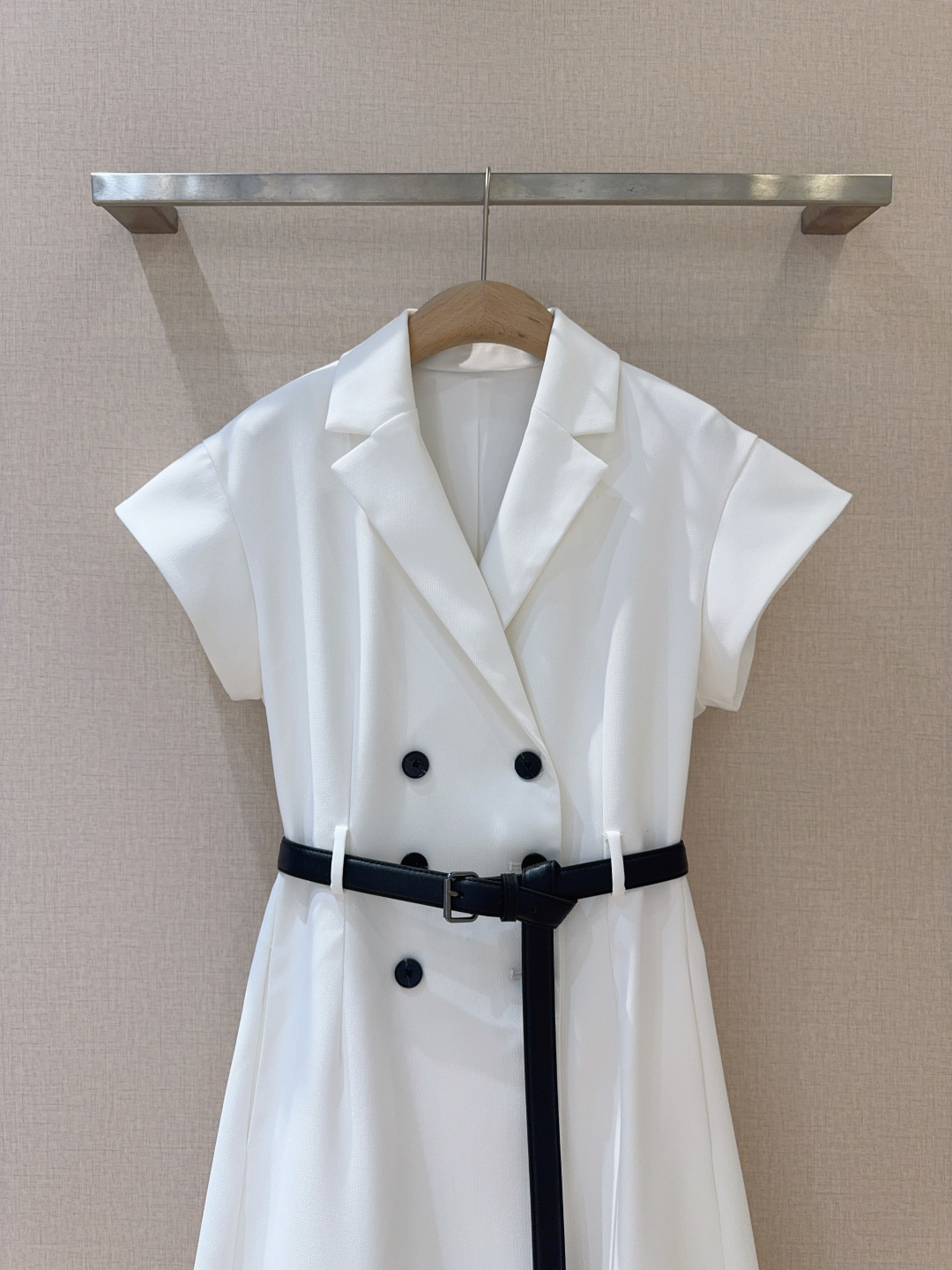 DI*O*R White Mini Dress with Belt, Double-Breasted Blazer Style - Elegant & Chic 3 cmp a1742285926658 7432