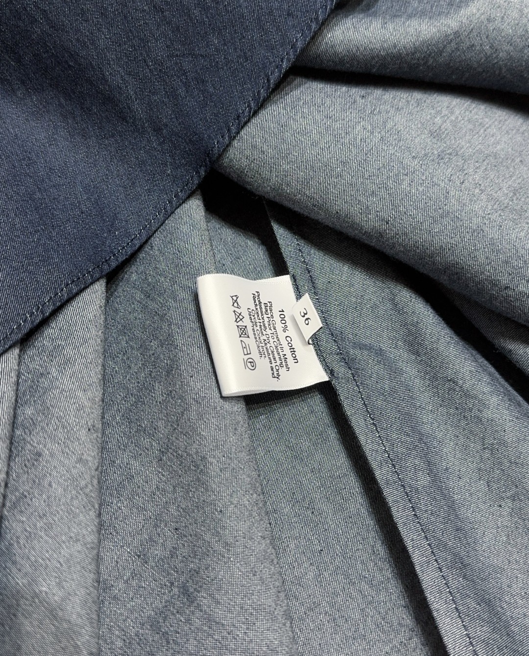 Title: Blue Cotton Single-Breasted Dress by Callina Herrera Summary: Elegant blue dress with high waist, suitable for various occasions, available in sizes S, M, L, XL. - 图片 7