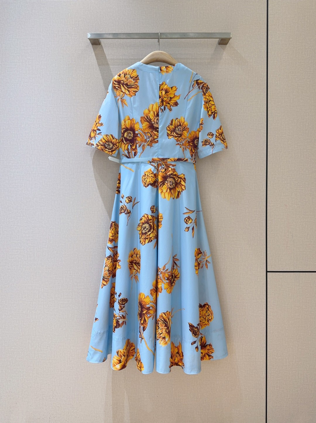 Oscar de la Renta Floral Print Cotton Dress - Elegant Light Blue, Size S-XL 5 cmp a1744964356656 0631