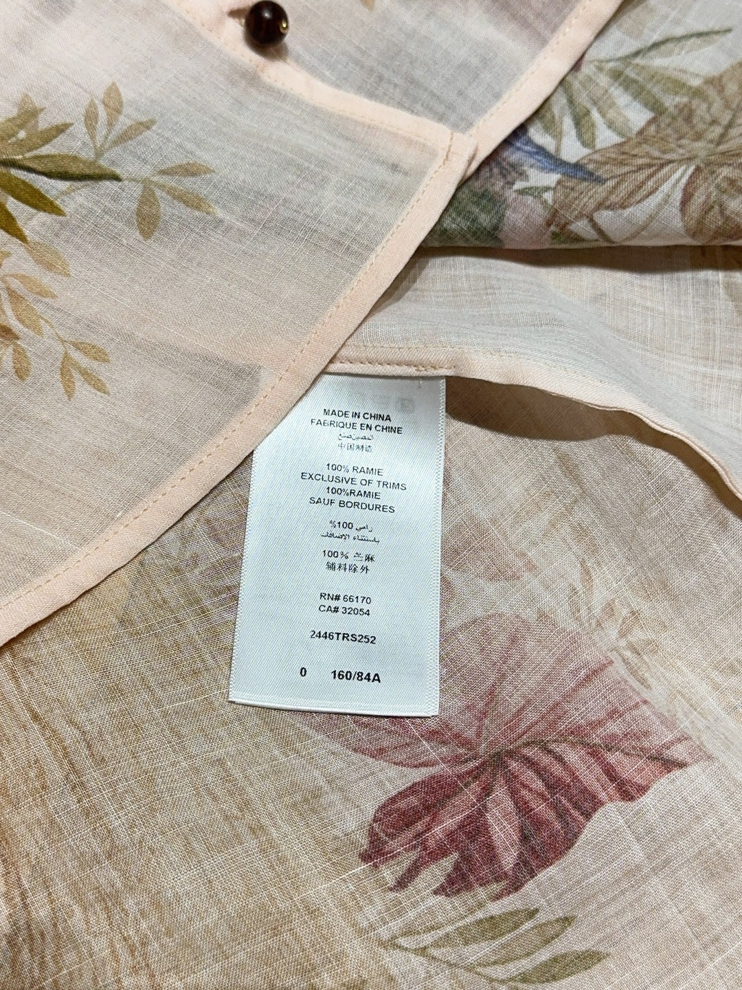 Title: ZIMMERMANN Single-and-a-Behaviour Female Suit Description Summary: Cream-colored suit with palm tree bouquet tops, high-collar cuffs, ricin choice, wood-like buttons, - 图片 7