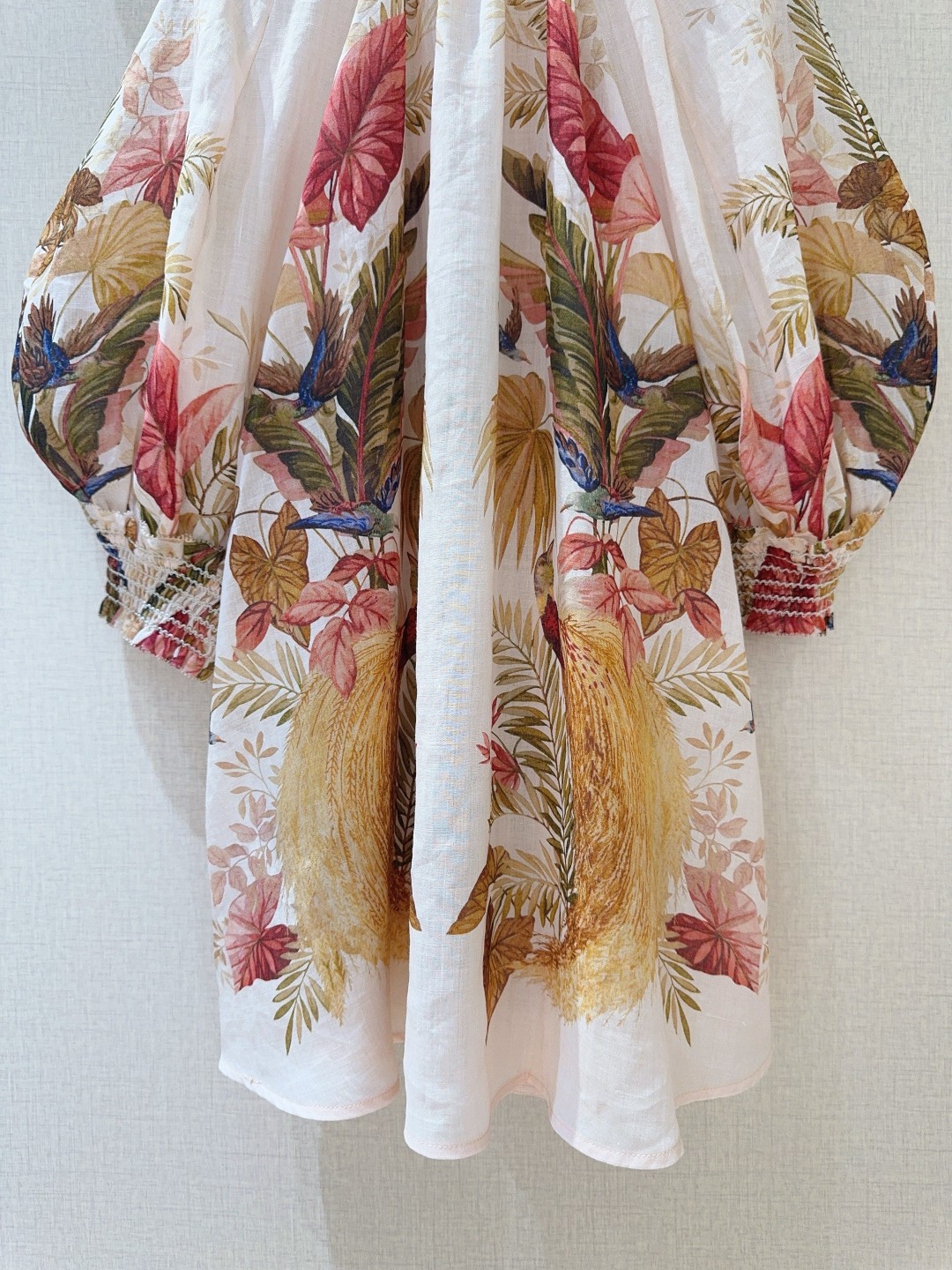 Title: ZIMMERMANN Single-and-a-Behaviour Female Suit Description Summary: Cream-colored suit with palm tree bouquet tops, high-collar cuffs, ricin choice, wood-like buttons, - 图片 6