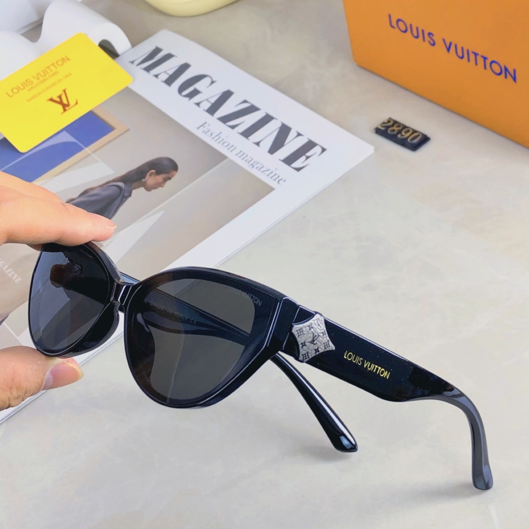 。。Louis vuitton2025新款韩版椭圆形猫眼墨镜复古街拍港风辣妹眼镜女潮网红太阳镜